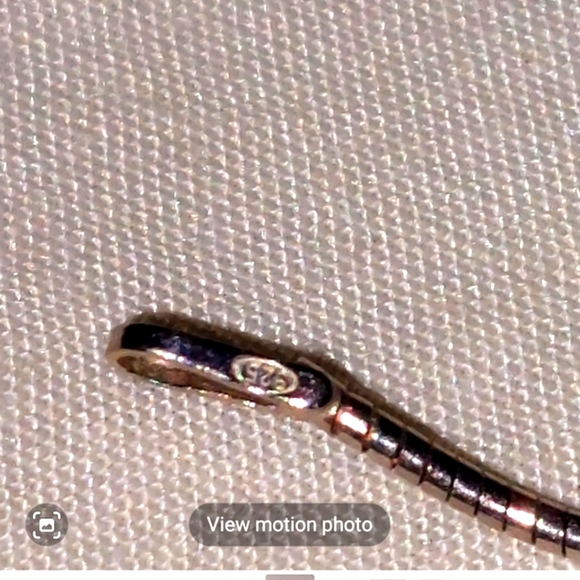 Silver Curly 925 Italy Silver Necklace. - Picture 7 of 8